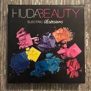 HUDA BEAUTY Palette